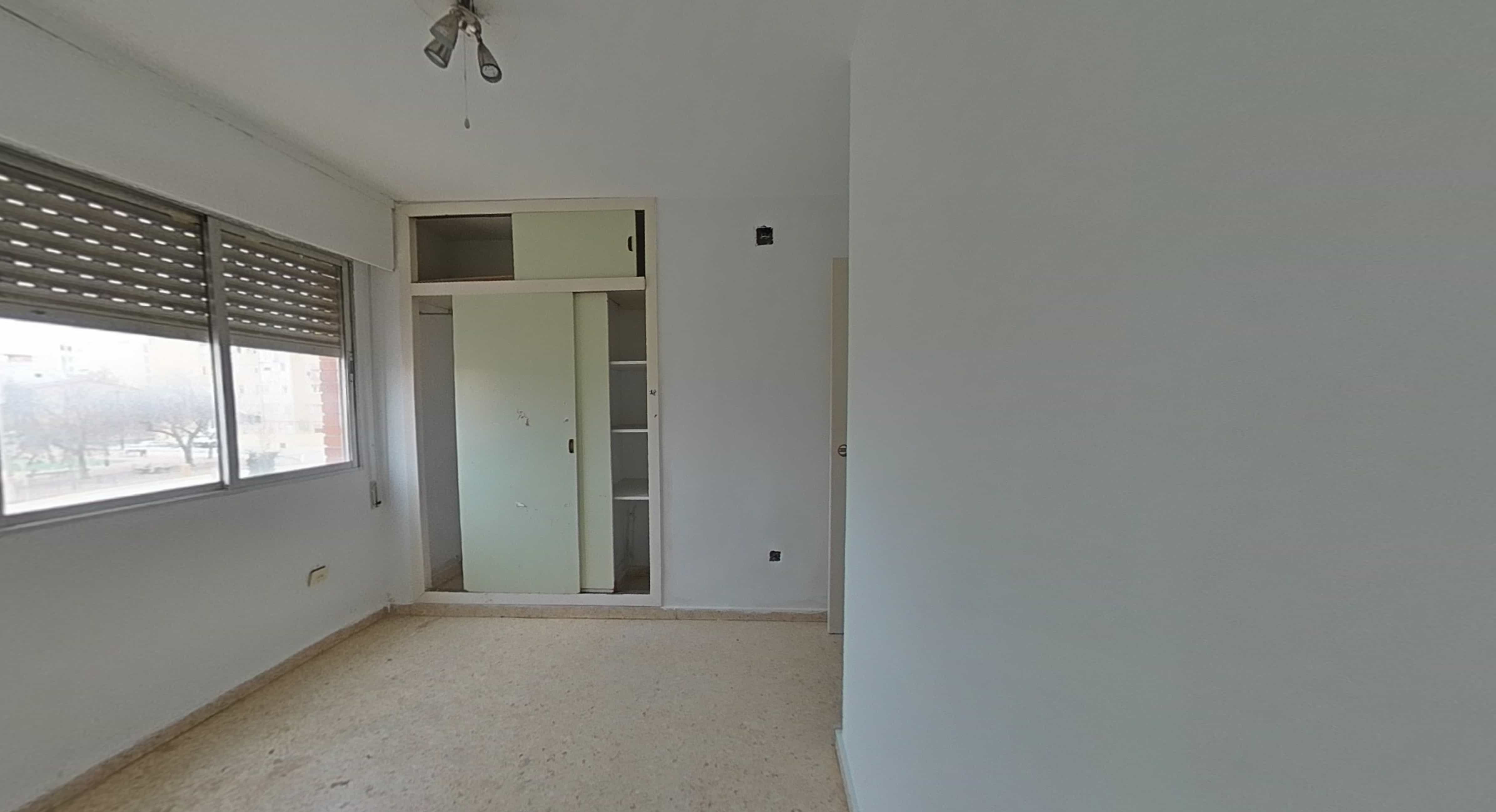Piso En Venta En De Vicent Girones Mora, Ontinyent