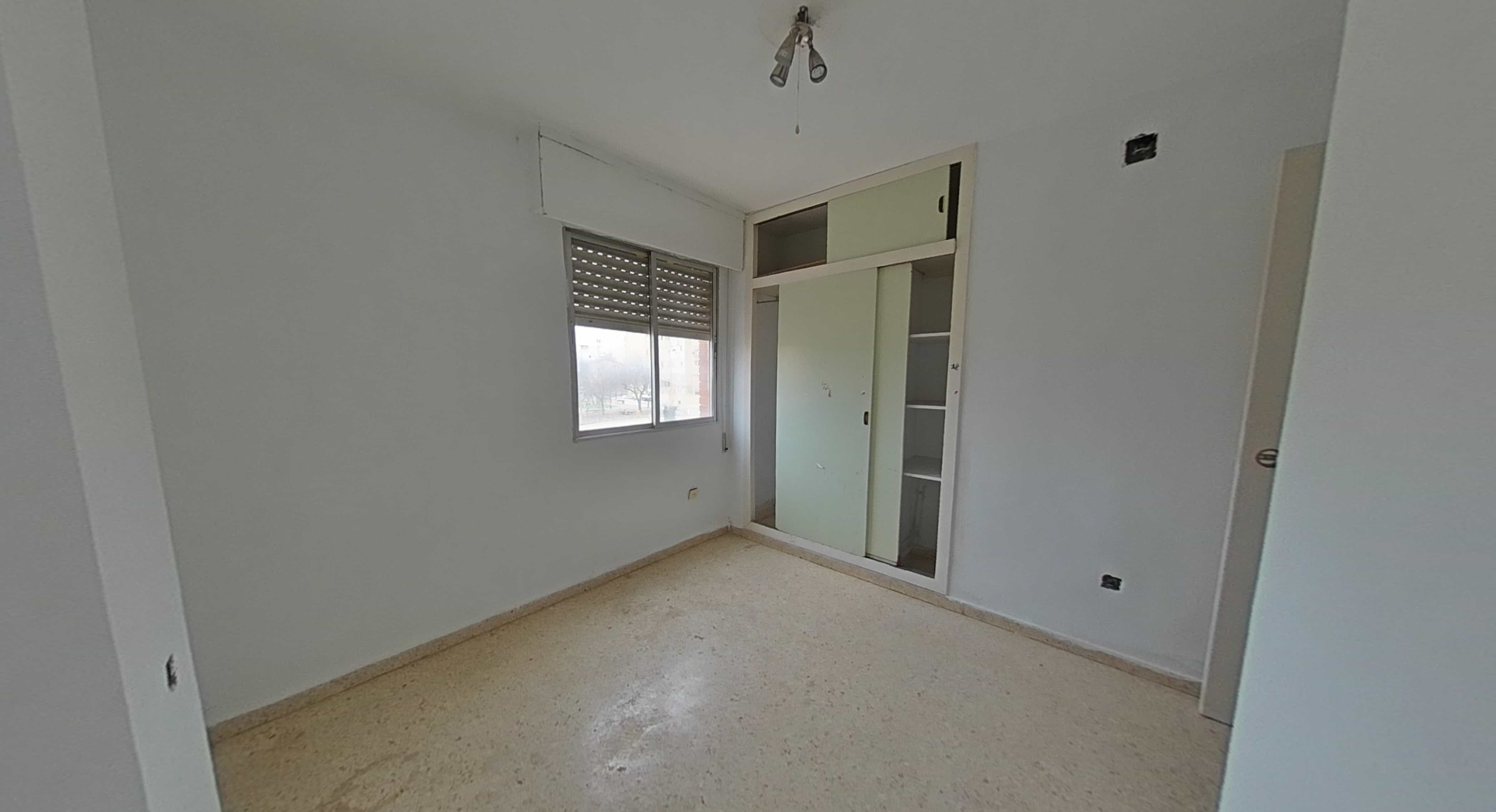 Piso En Venta En De Vicent Girones Mora, Ontinyent