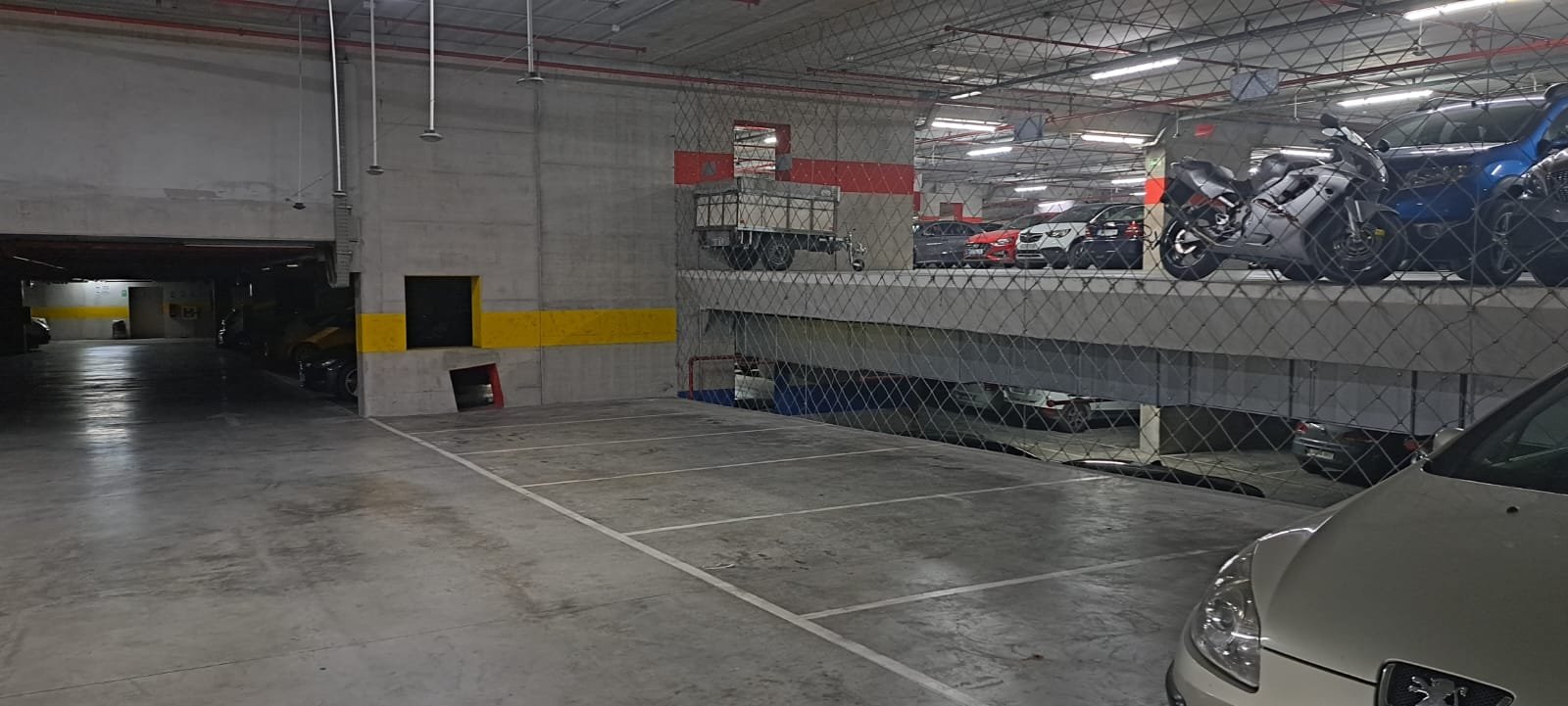 Garaje en alquiler en Manises