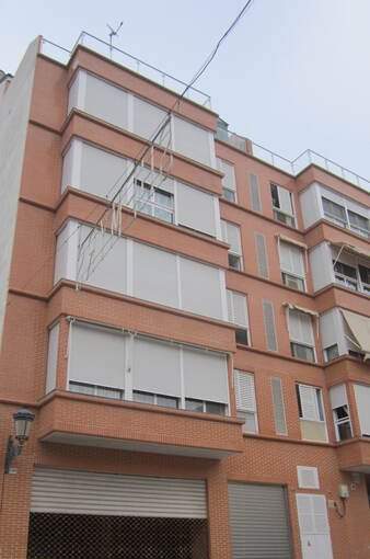 Venta de garaje por 10.430 de 15m en planta -1 en cjose benlliure Valencia
