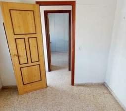 Piso en venta en Calle Cervantes Ytova Valencia