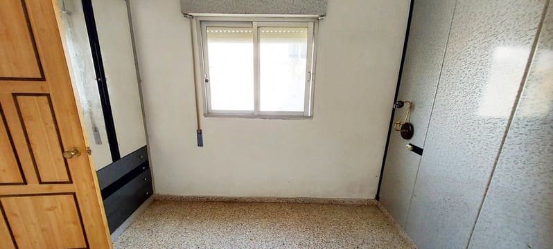 Piso en venta en Calle Cervantes Ytova Valencia