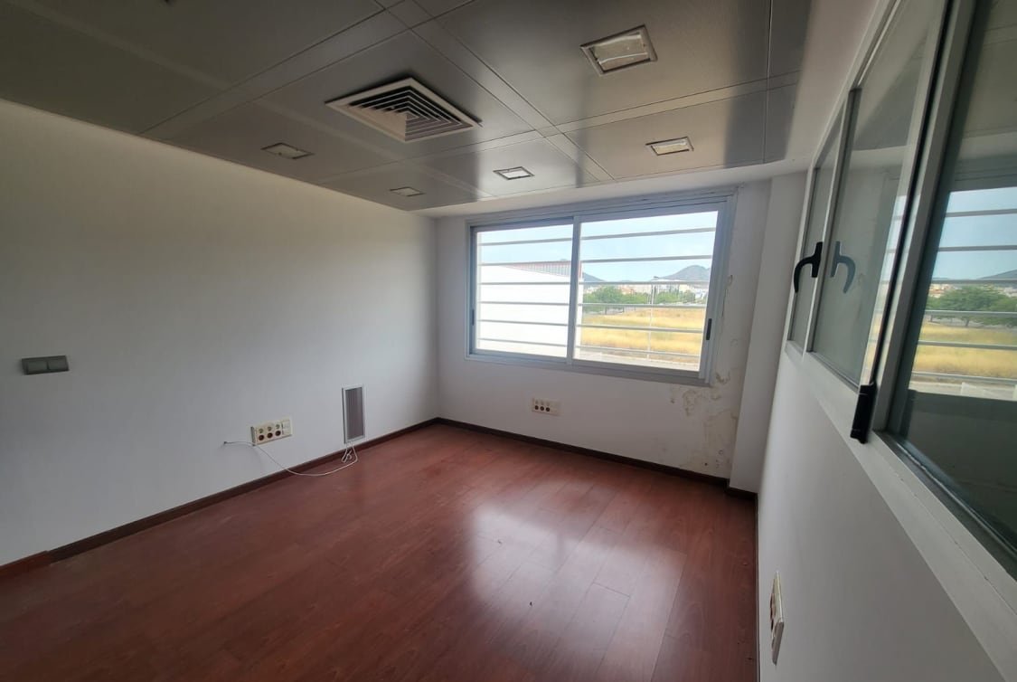 Local en venta en Calle Parcela I 9 Sector 10, 1?, 12600, La Vall DUixó Castellón