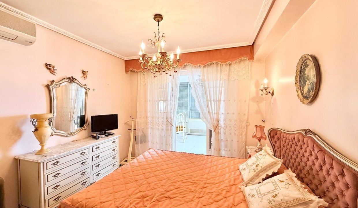 Apartamento en venta en Benidorm, Alicante