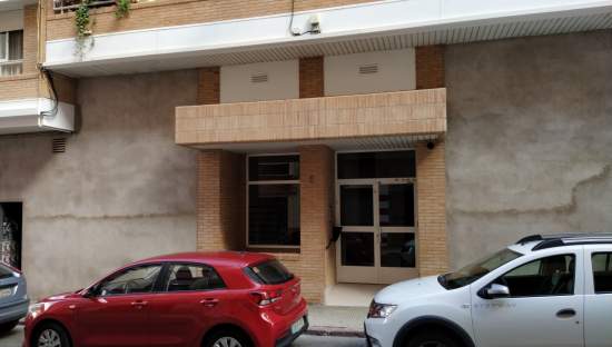 Se oferta local comercial en calle local en planta baja cl padre vela n 6 esc 2-8 en Castelln de la PlanaCastell de la Plana por 95000 con 294m en condiciones de restauracin