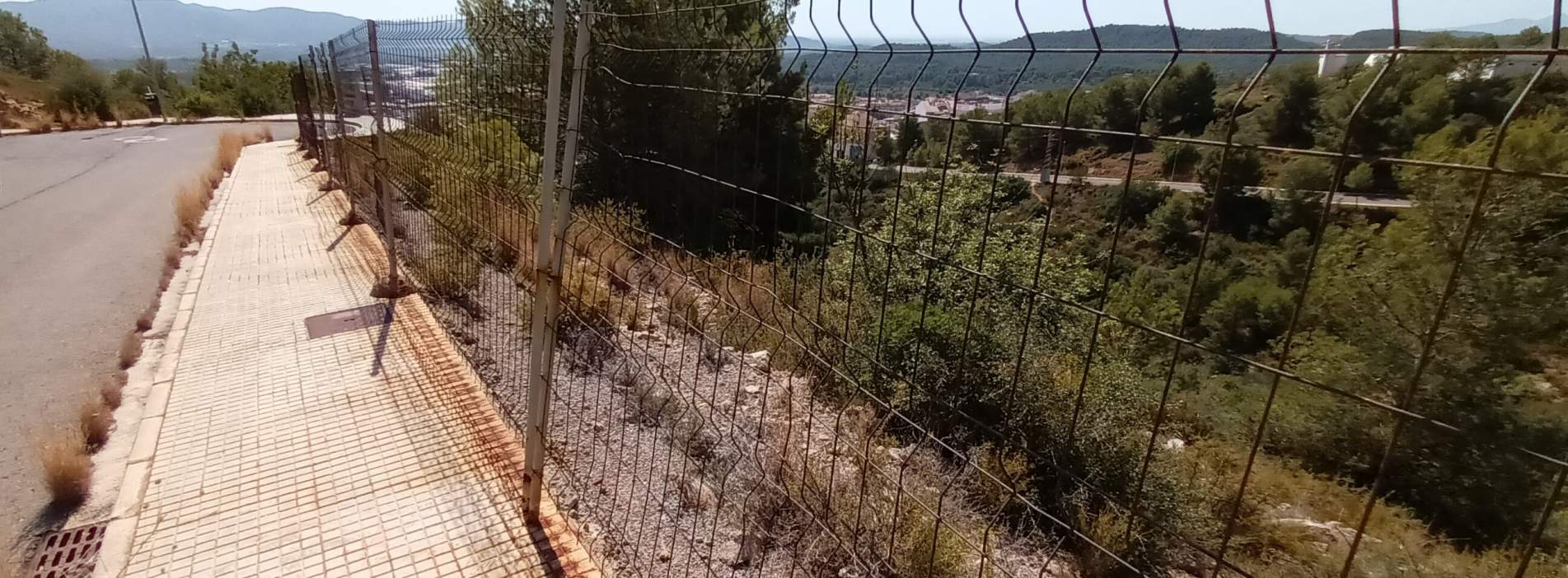 Compra suelo urbanizable residencial por 24000 de 751m en calle partida san cristobal Alcora l