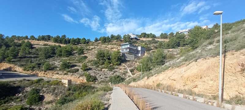 Compra suelo urbanizable residencial por 24000 de 751m en calle partida san cristobal Alcora l