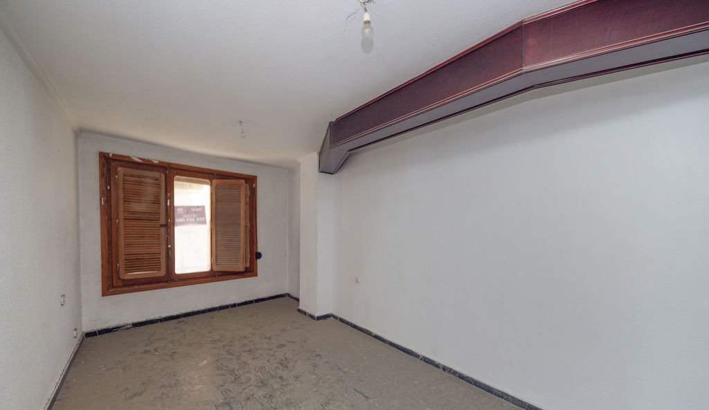 Oficina en venta  en Calle Padre Manjon Elda Alicante