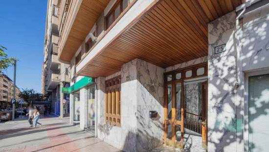 Oficina en venta  en Calle Padre Manjon Elda Alicante