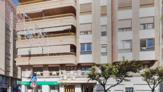 Oficina en venta  en Calle Padre Manjon Elda Alicante