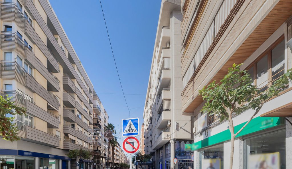 Oficina en venta  en Calle Padre Manjon Elda Alicante