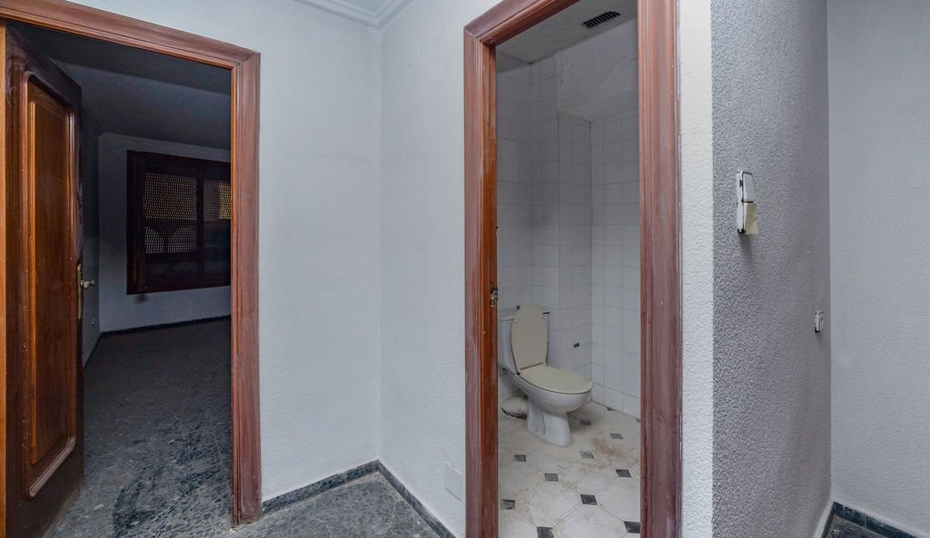 Oficina en venta  en Calle Padre Manjon Elda Alicante