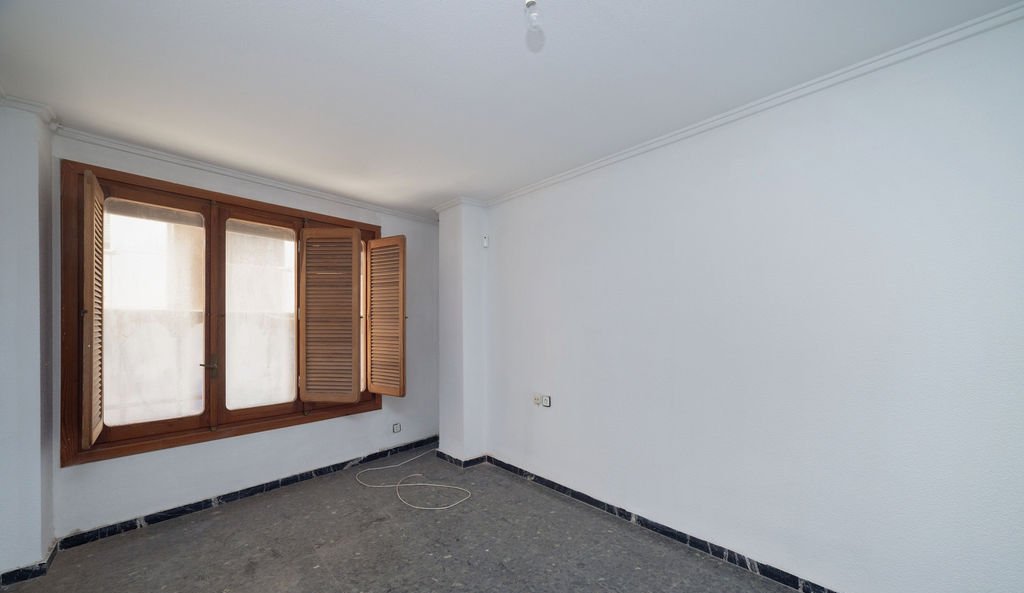 Oficina en venta  en Calle Padre Manjon Elda Alicante