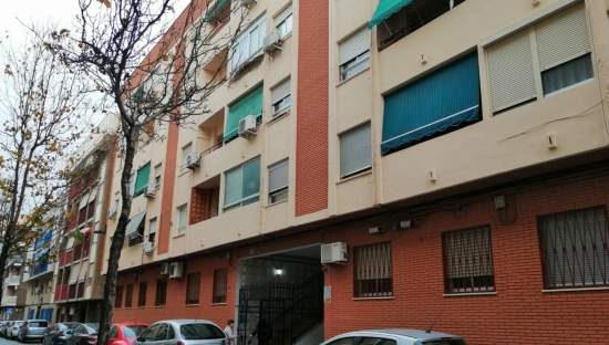 Piso en venta  en Calle Mare De Du Del Bon Consell Torrente Valencia
