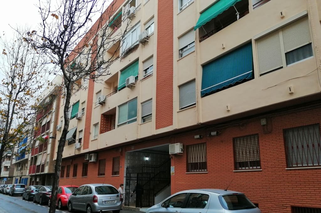 Piso en venta  en Calle Mare De Du Del Bon Consell Torrente Valencia