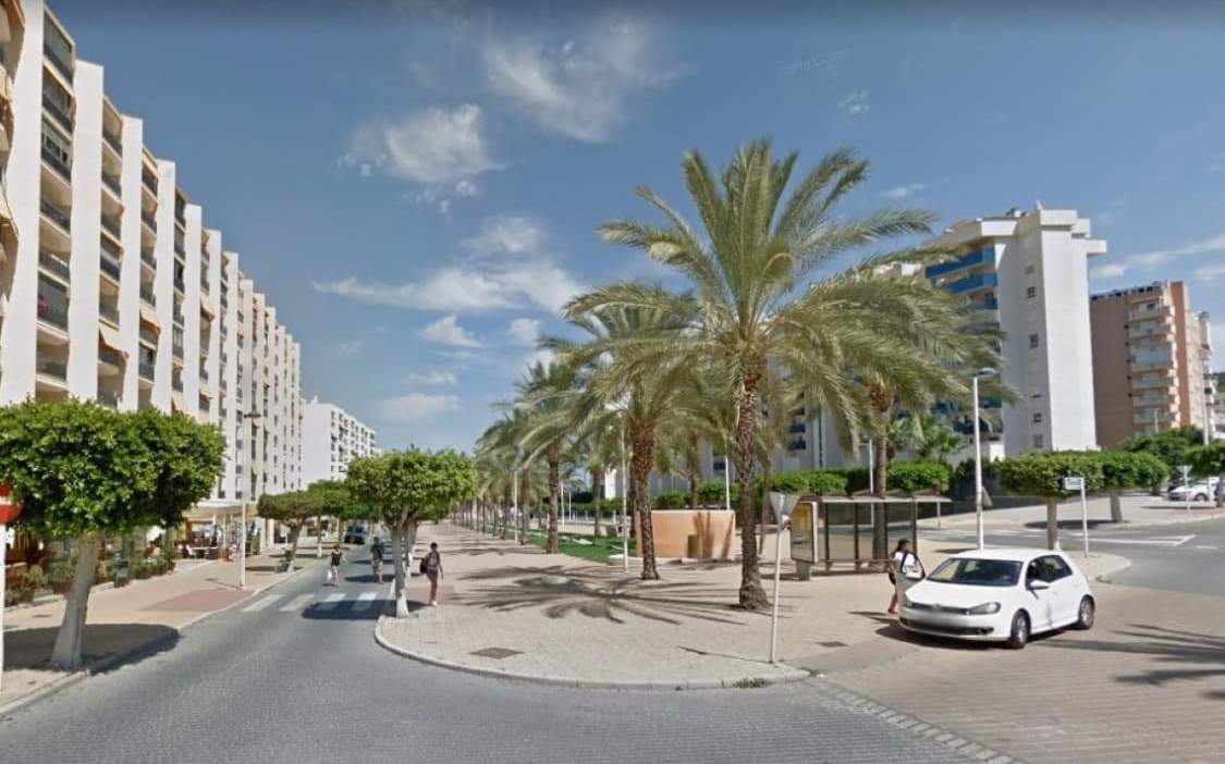 Garaje en venta en Calle Marinada Villajoyosa Alicante