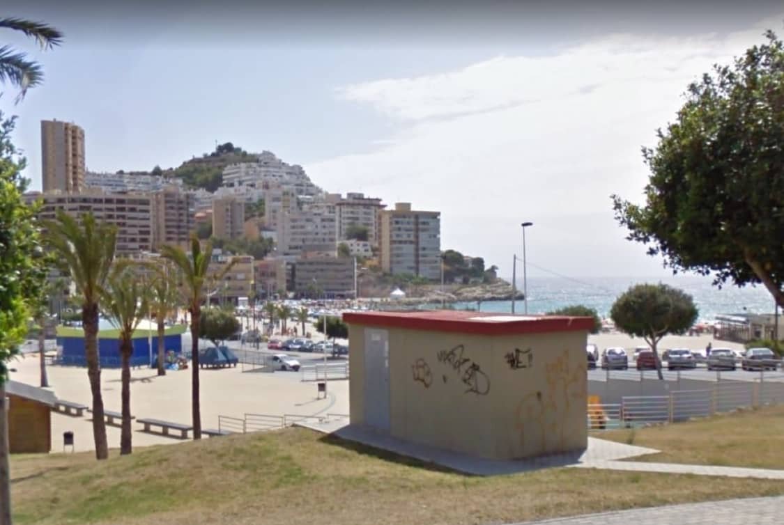 Garaje en venta en Calle Marinada Villajoyosa Alicante