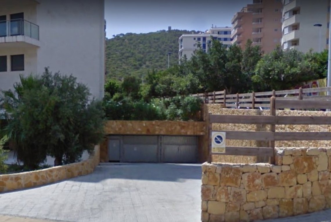 Garaje en venta en Calle Marinada Villajoyosa Alicante