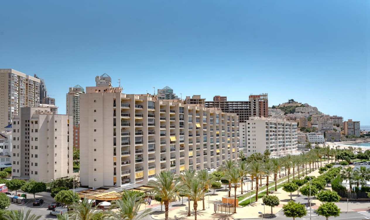 Garaje en venta en Calle Marinada Villajoyosa Alicante