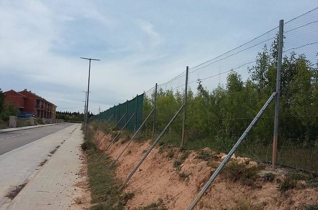 Urbanizable Programado en venta  en Calle Poligono Numero Tres Caudete De Las Fuentes Valencia