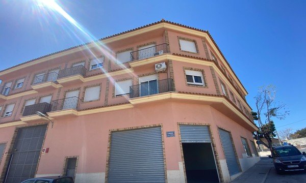 Local en venta en Novelda, Alicante