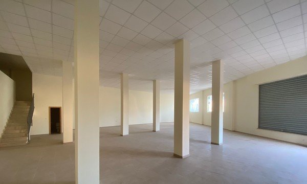 Local en venta en Novelda, Alicante