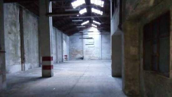 Compra local comercial por 346600 de 712m en ccalle planes de la baronia 12 AlcoyAlcoi