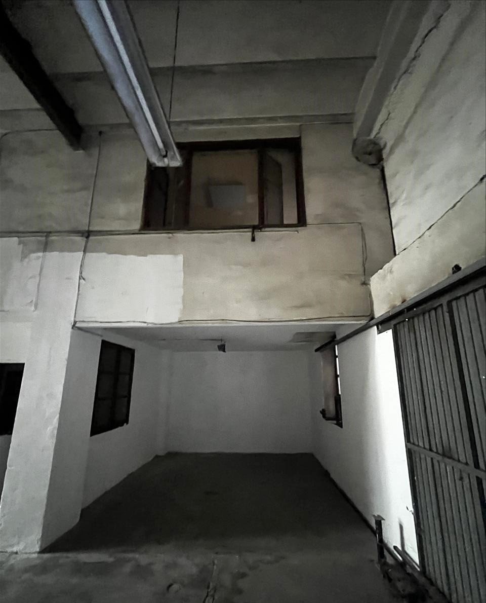 Compra local comercial por 346600 de 712m en ccalle planes de la baronia 12 AlcoyAlcoi