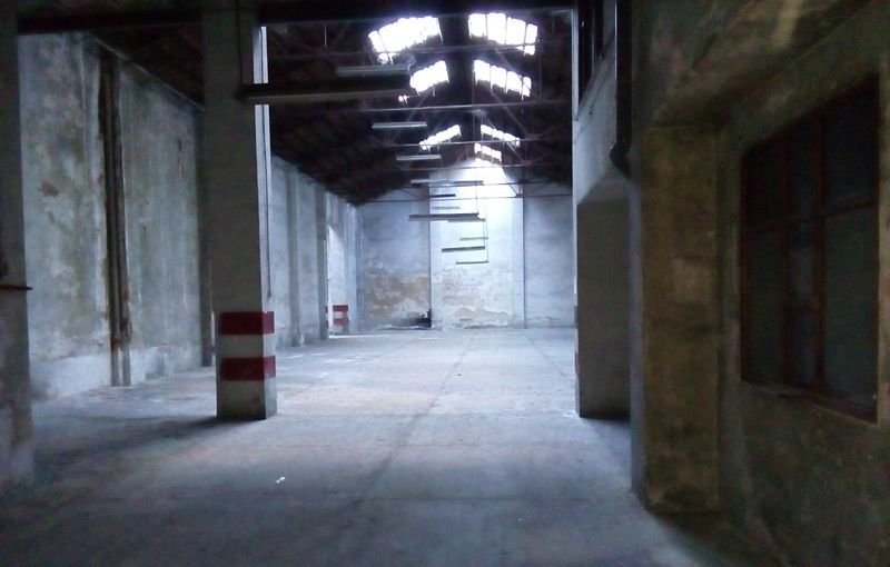 Compra local comercial por 346600 de 712m en ccalle planes de la baronia 12 AlcoyAlcoi