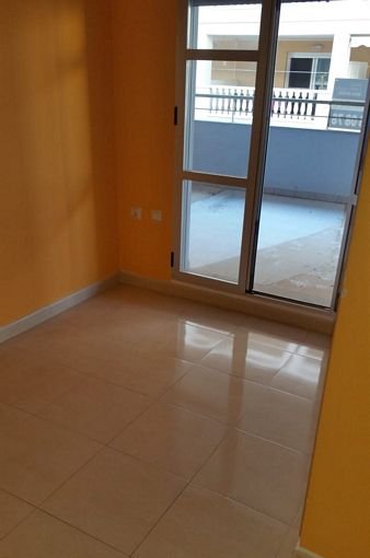 Compra piso en calle benidorm Moncofa por 89000 con 106m y 2 habitaciones