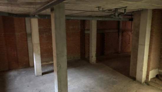 Local Comercial en venta  en Calle Casimiro Barello Morello Alcoy Alicante