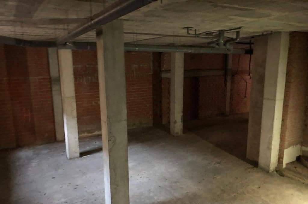 Local Comercial en venta  en Calle Casimiro Barello Morello Alcoy Alicante