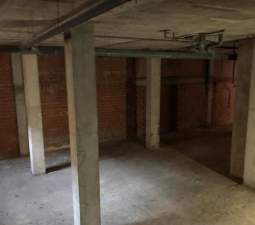 Local Comercial en venta  en Calle Casimiro Barello Morello Alcoy Alicante