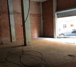 Local Comercial en venta  en Calle Casimiro Barello Morello Alcoy Alicante