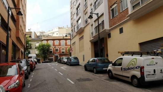 Local Comercial en venta  en Calle Casimiro Barello Morello Alcoy Alicante