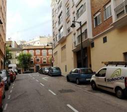 Local Comercial en venta  en Calle Casimiro Barello Morello Alcoy Alicante