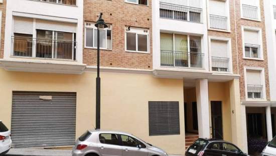 Local Comercial en venta  en Calle Casimiro Barello Morello Alcoy Alicante