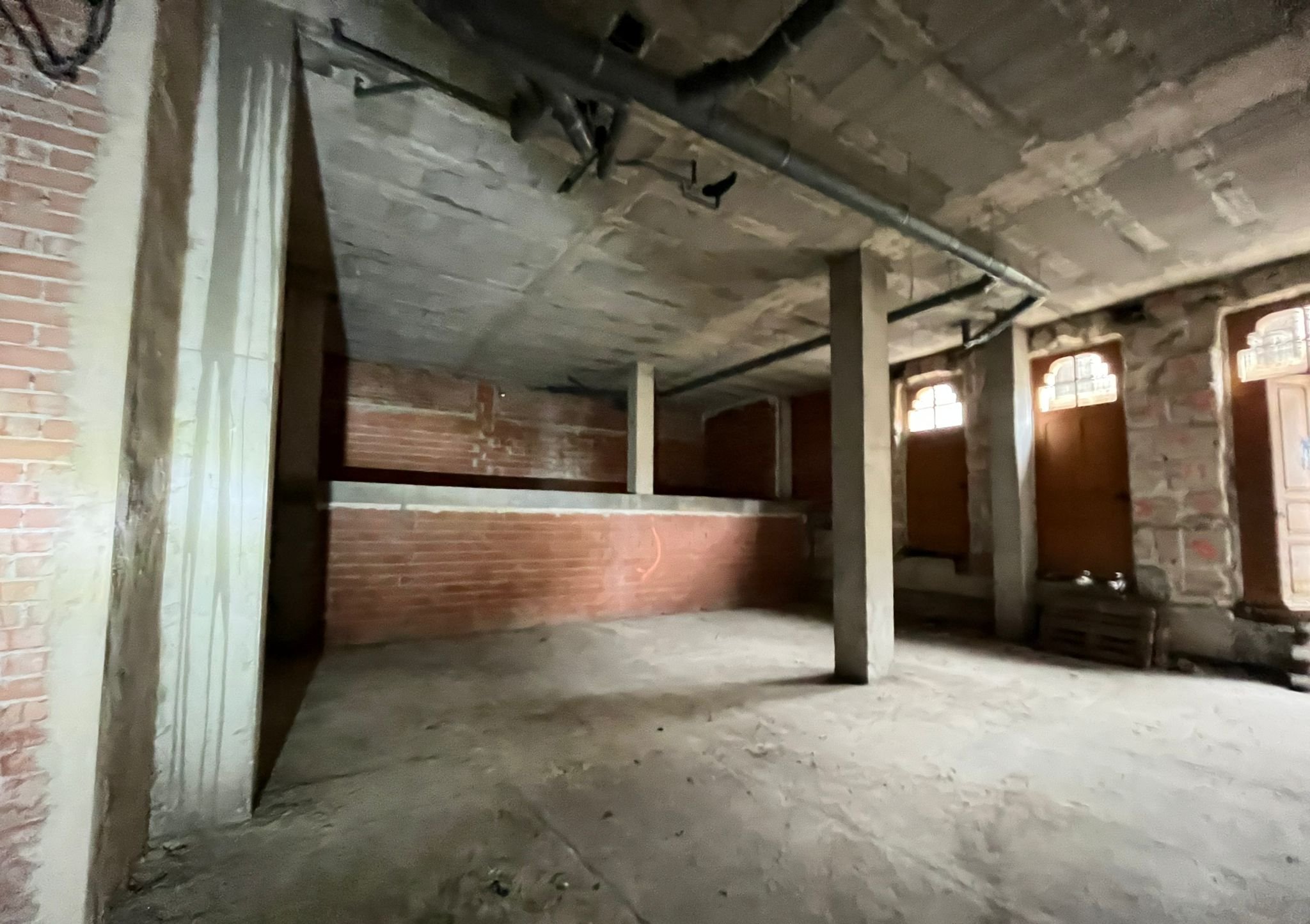 Local Comercial en venta  en Calle Casimiro Barello Morello Alcoy Alicante