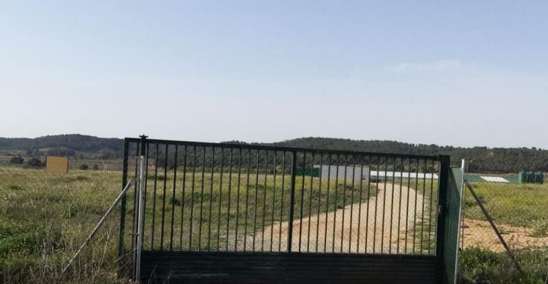 Terreno en venta en Requena, Valencia