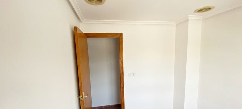 Piso en venta en Calle Joan Miro Elche Alicante