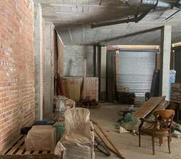 Se oferta local comercial en cclara campoamor en Cheste por 178.360 con 100m