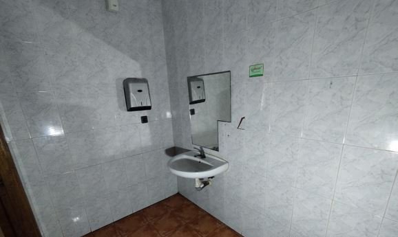 Oficinas En Venta En Cl Menorca Y Roma 12 Baj 8, Cartagena