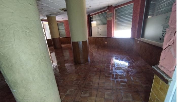 Oficinas En Venta En Cl Menorca Y Roma 12 Baj 8, Cartagena