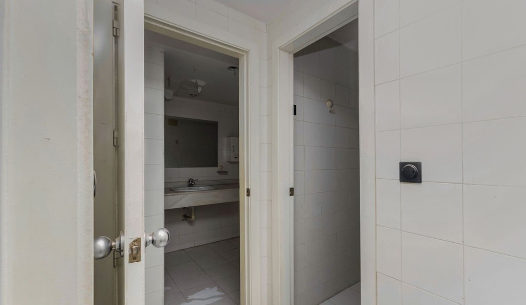 Local en venta en Avenida Chapi, Bj, 03600, Elda Alicante