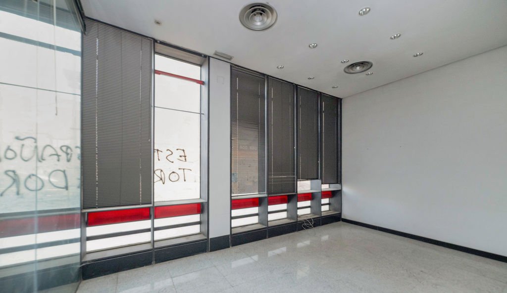 Local en venta en Avenida Chapi, Bj, 03600, Elda Alicante