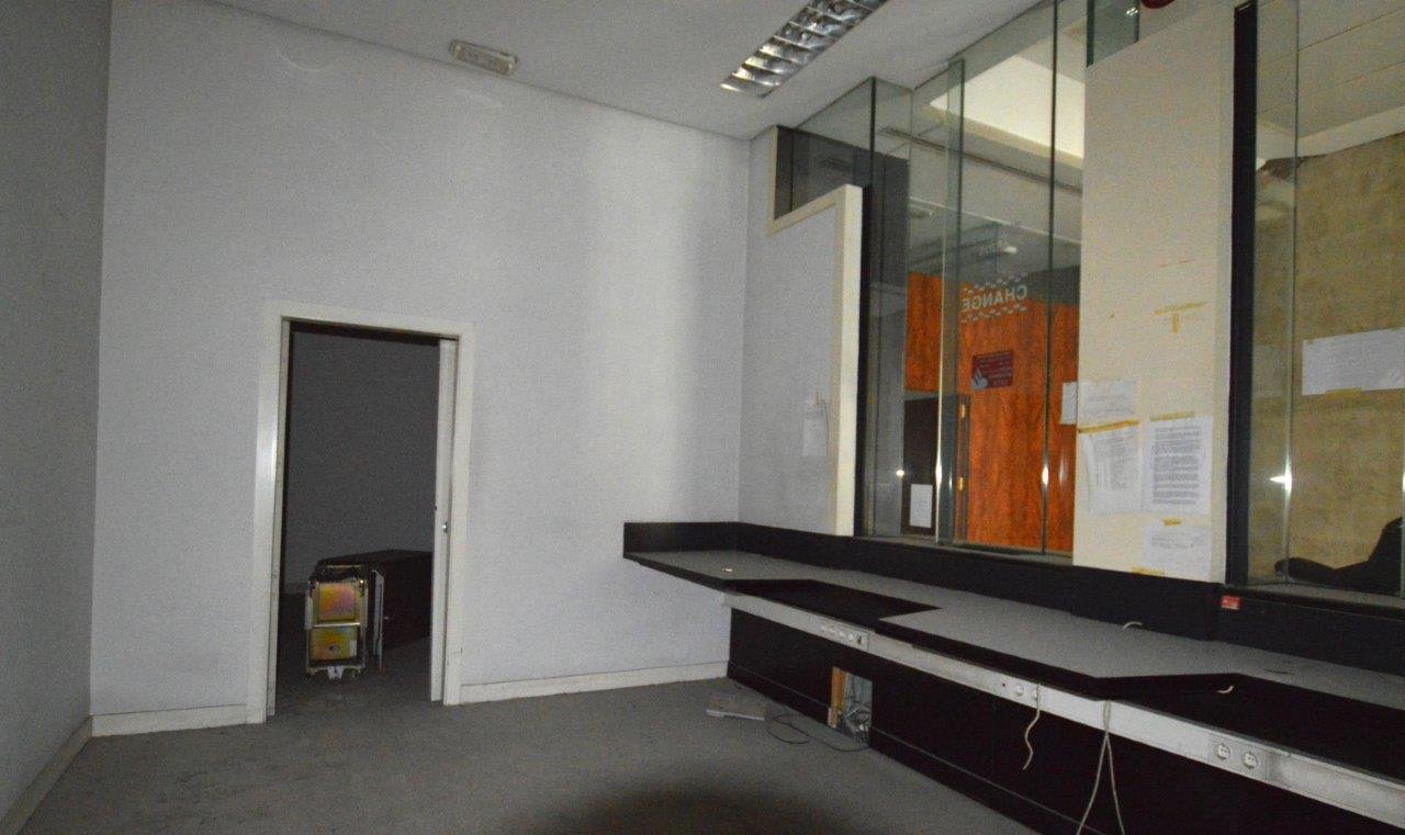 Local en venta en Avenida Chapi, Bj, 03600, Elda Alicante