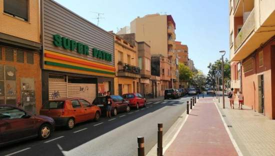 Local Comercial en venta  en Calle Rafelcofer Gandia Valencia