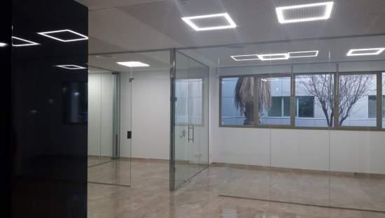 Oficina en alquiler en Paterna, Valencia