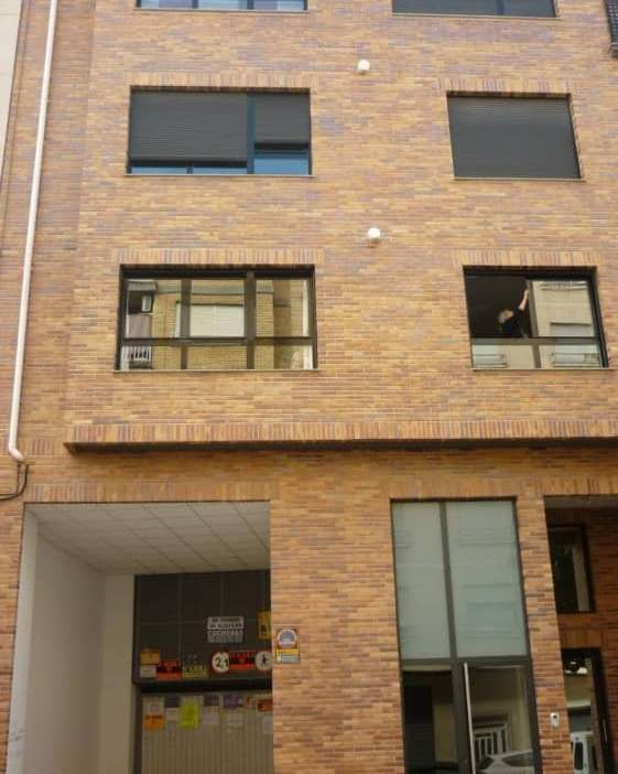 Garaje en venta  en Calle Benicanena Gandia Valencia