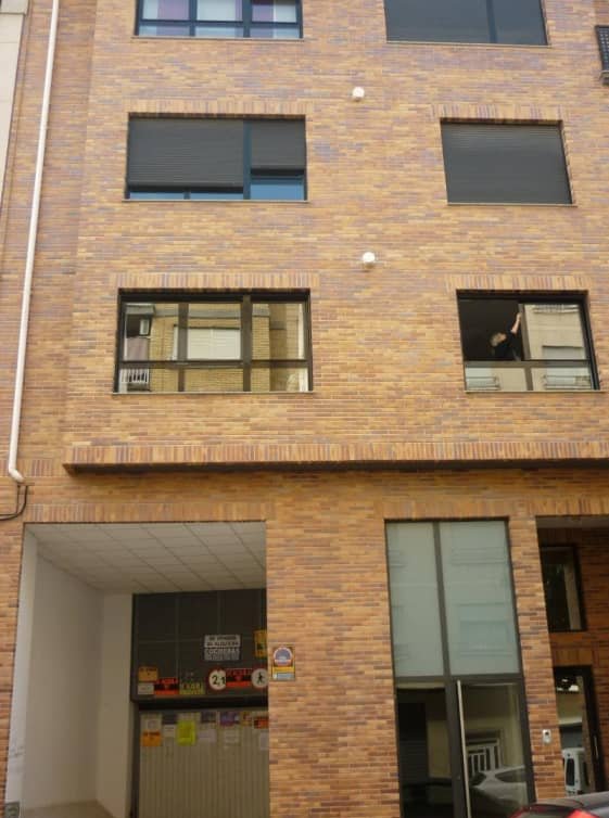 Garaje en venta  en Calle Benicanena Gandia Valencia